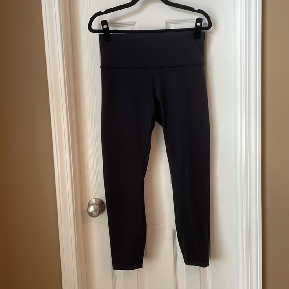 Women’s Lululemon leggings, size 10